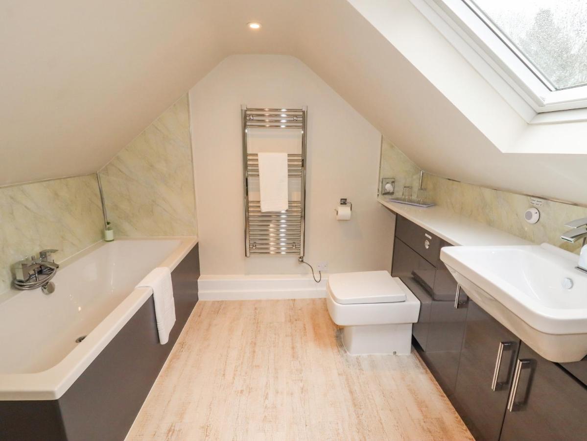 Lee House Cottage Cheddleton エクステリア 写真
