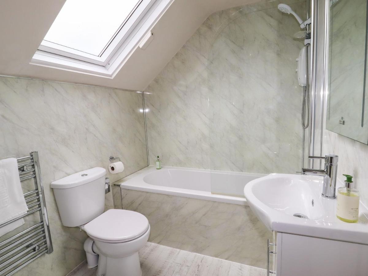 Lee House Cottage Cheddleton エクステリア 写真